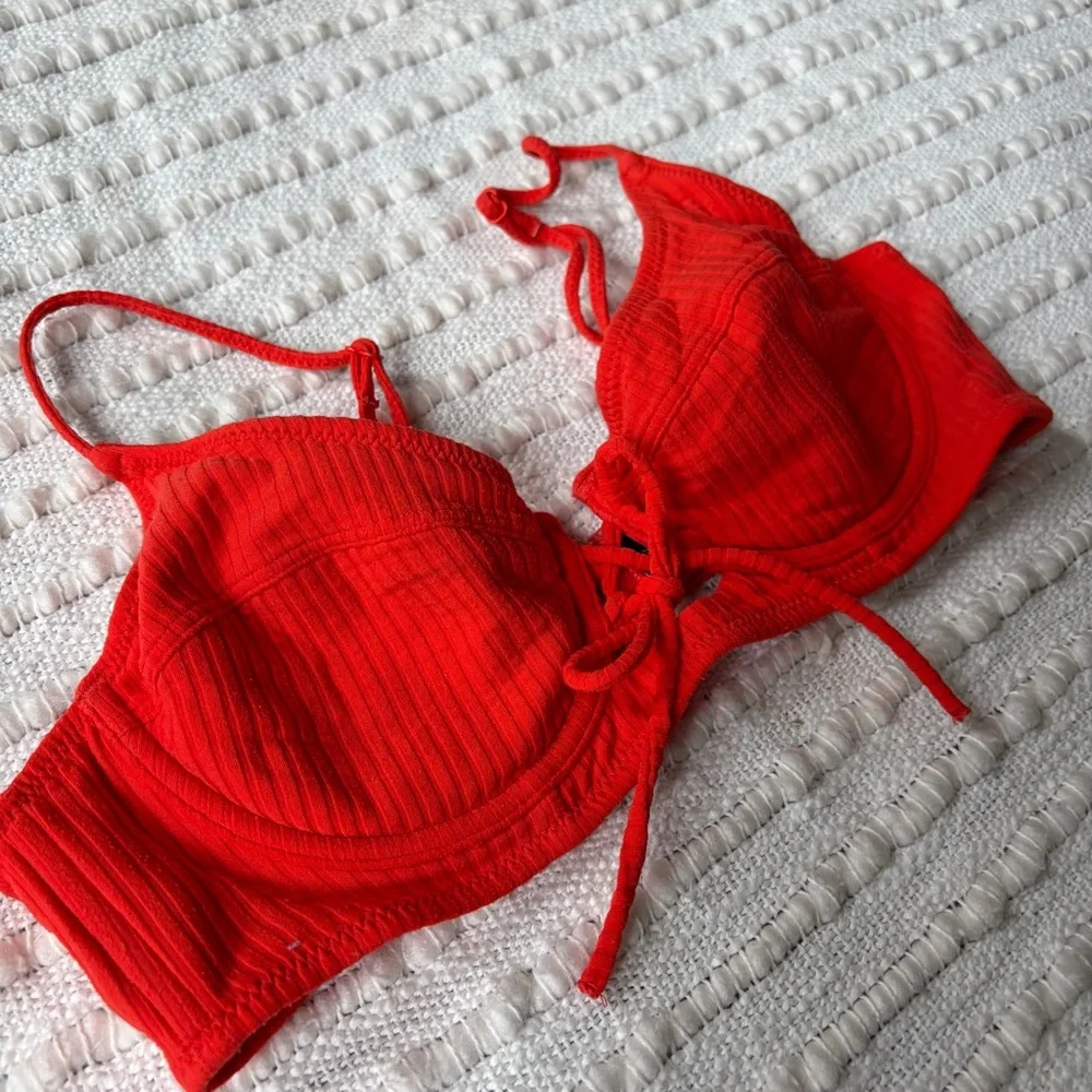 Triangl Bikini Red Balconette Swim Top Size Small